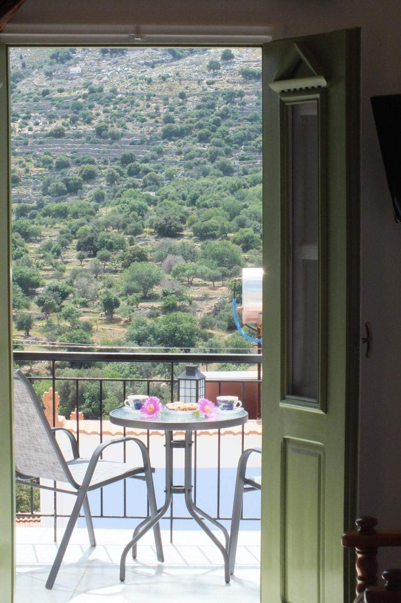 Zoe Apartments سيمي المظهر الخارجي الصورة