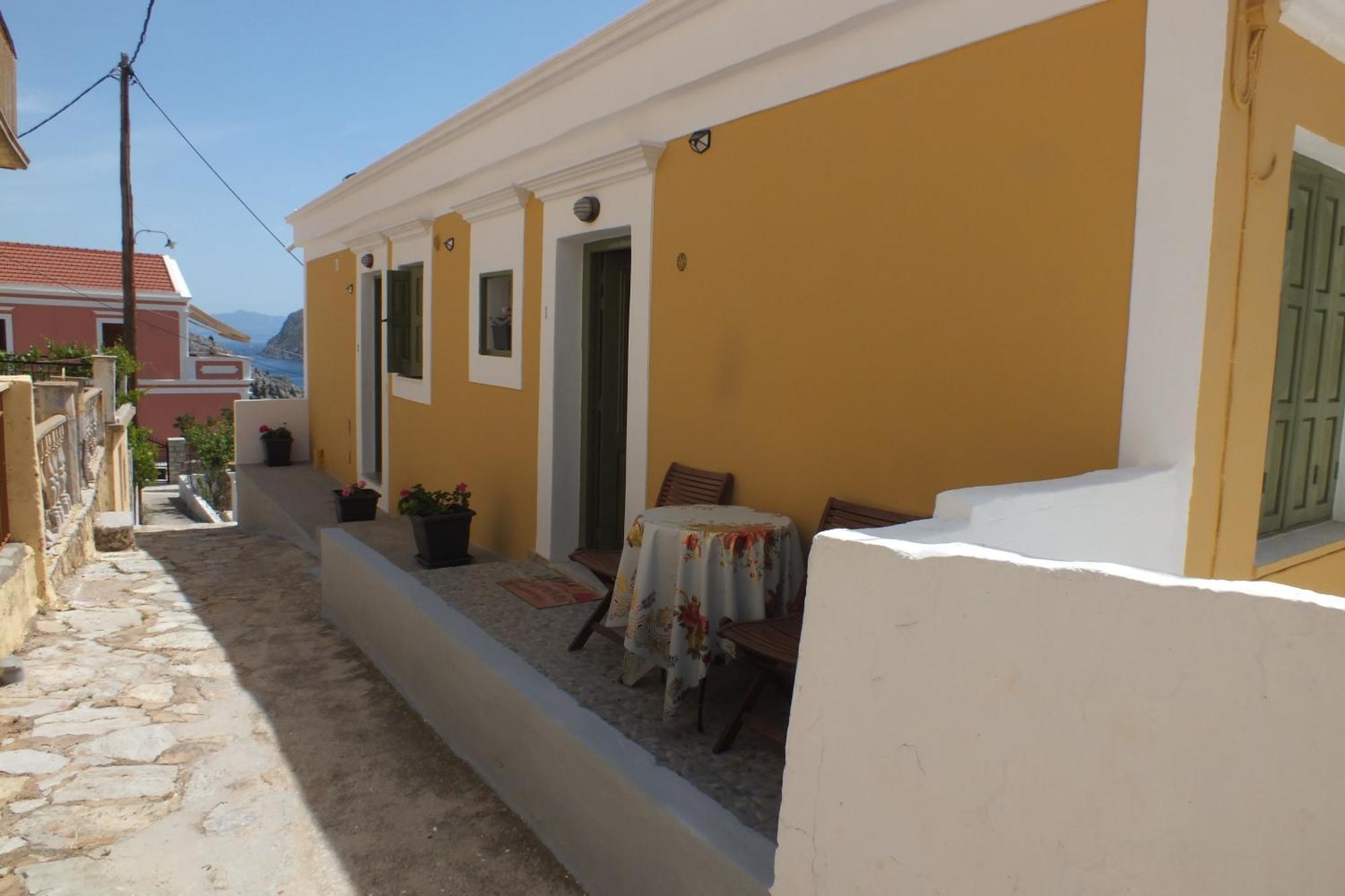Zoe Apartments سيمي المظهر الخارجي الصورة