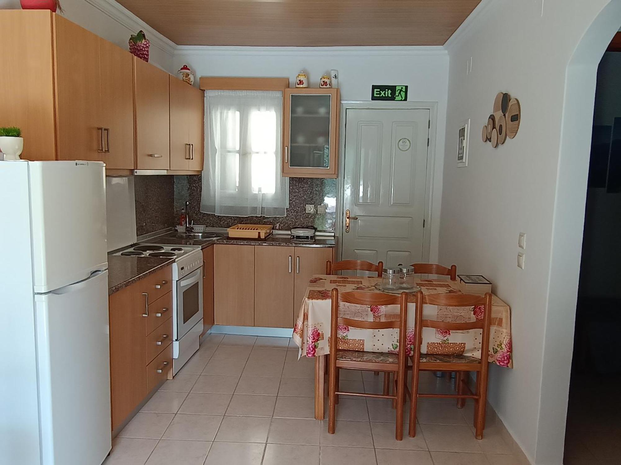Zoe Apartments سيمي المظهر الخارجي الصورة